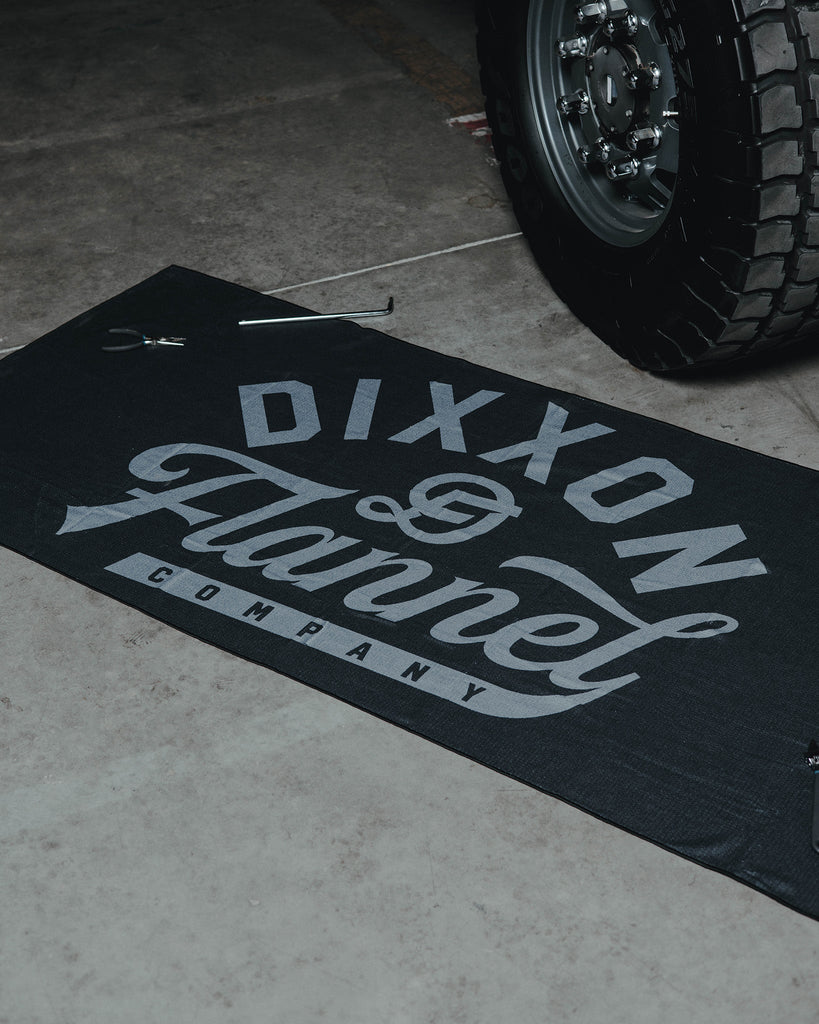 Black & Gray Pastime Quick Dry Beach Towel - Dixxon Flannel Co.