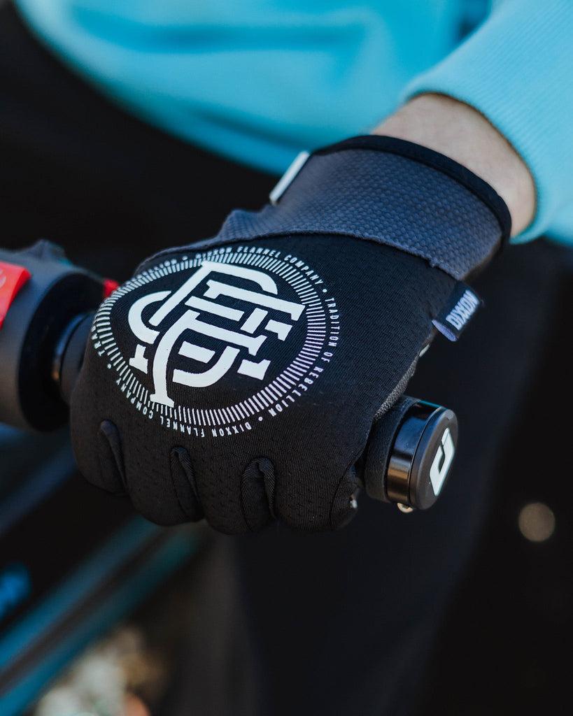 Insignia Moto Gloves - Dixxon Flannel Co.