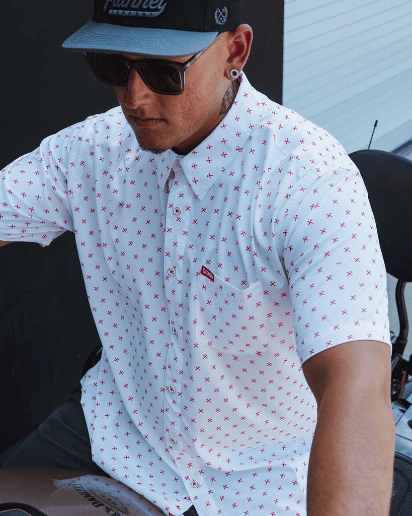 Red Finney Short Sleeve - White - Dixxon Flannel Co.