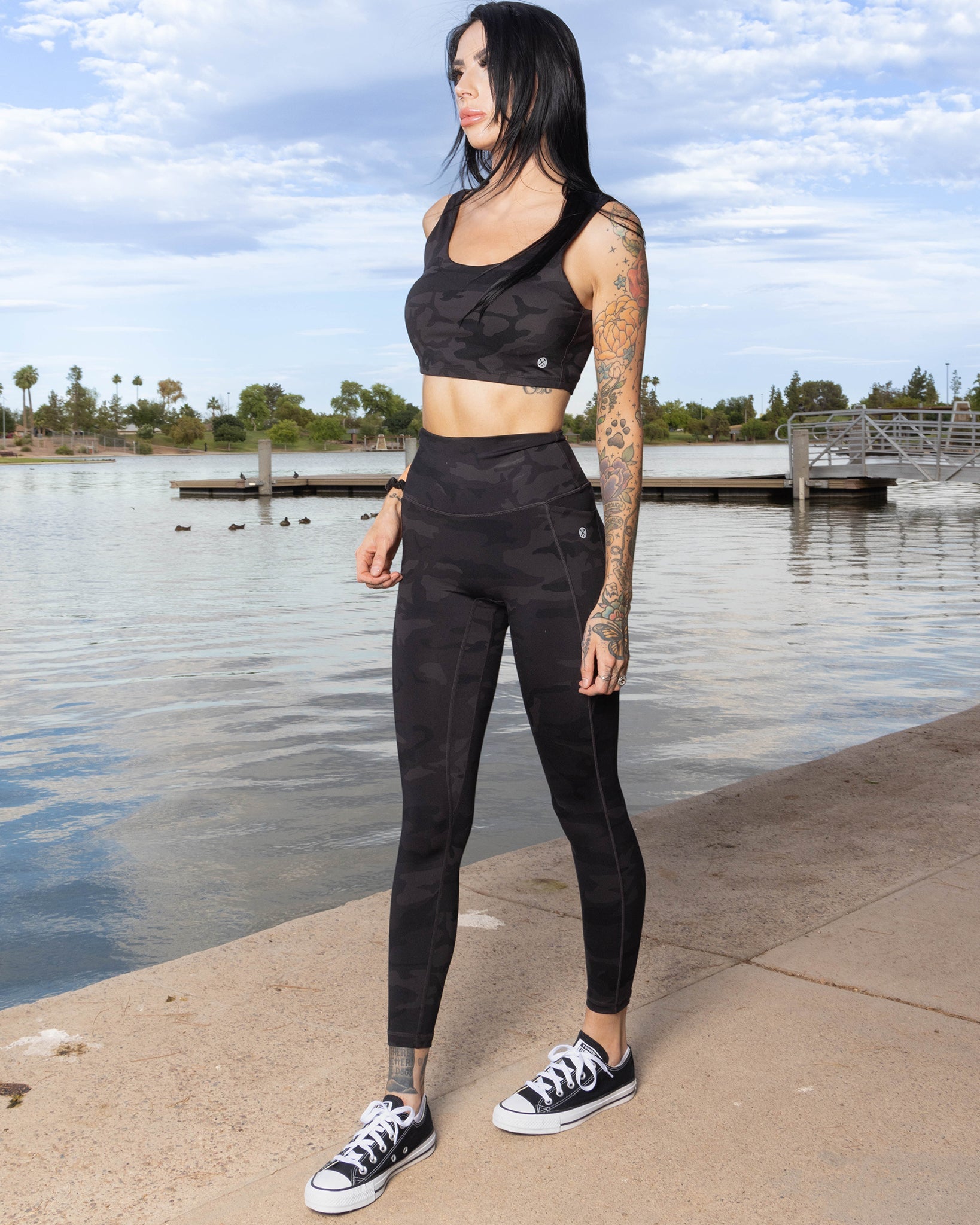 https://www.dixxon.com/cdn/shop/products/womens-classic-leggings-black-camo-272464.jpg?v=1687939164